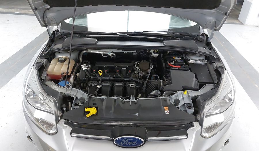 Ford Focus TITANIUM SEDAN AUTOMATICO Sedan 2015