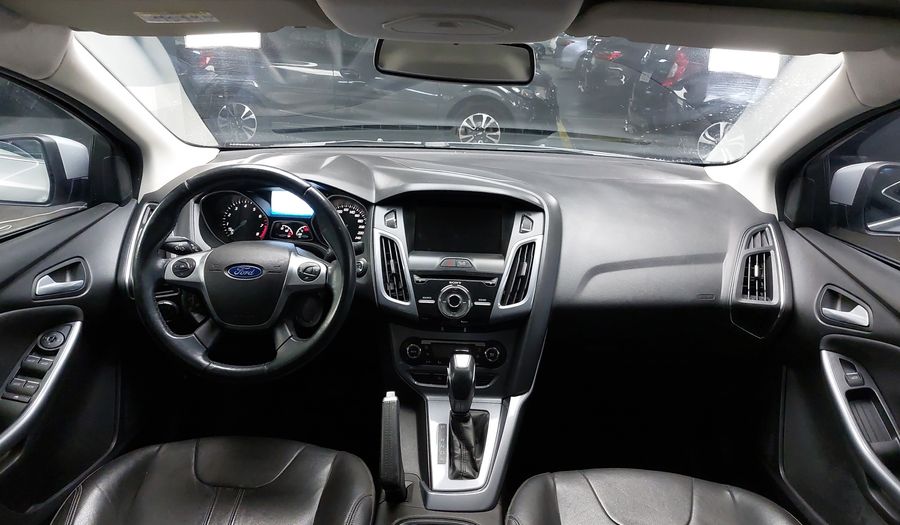 Ford Focus TITANIUM SEDAN AUTOMATICO Sedan 2015