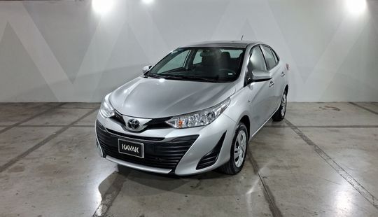 Toyota • Yaris