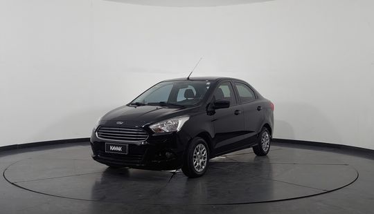 2017 • 65.000 km • Manual