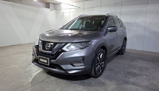 Nissan • X-Trail