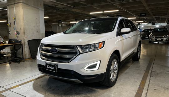 Ford • Edge