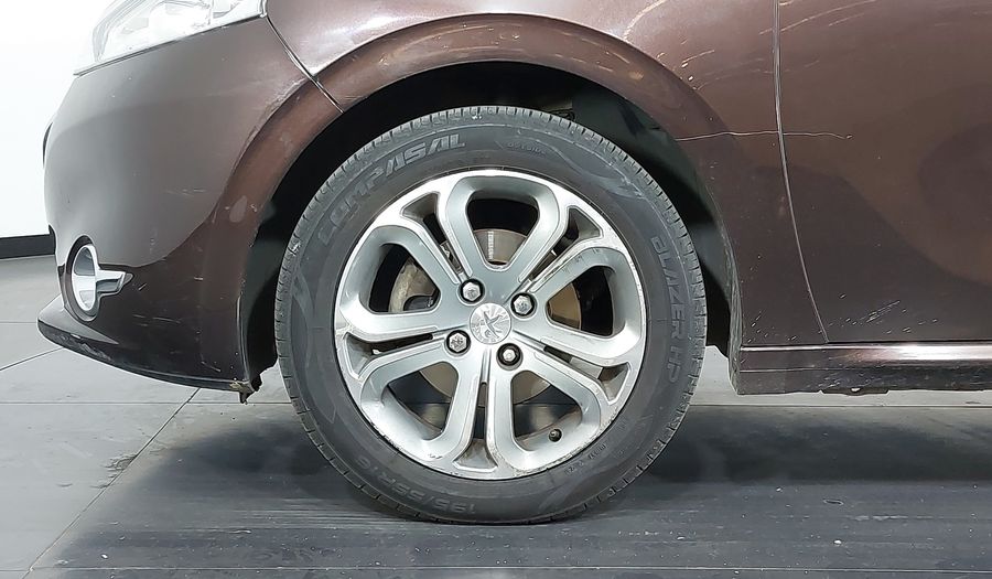 Peugeot 208 1.6 16V FLEX GRIFFE BVA Hatchback 2015