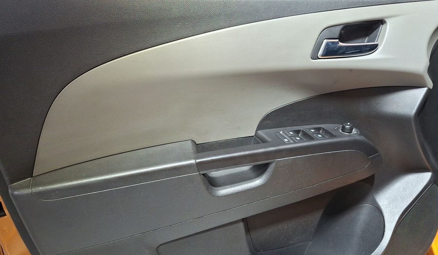 Chevrolet Sonic 1.6 MT D LT Sedan 2017