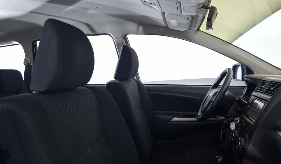 Toyota Avanza 1.5 PREMIUM AT Minivan 2016