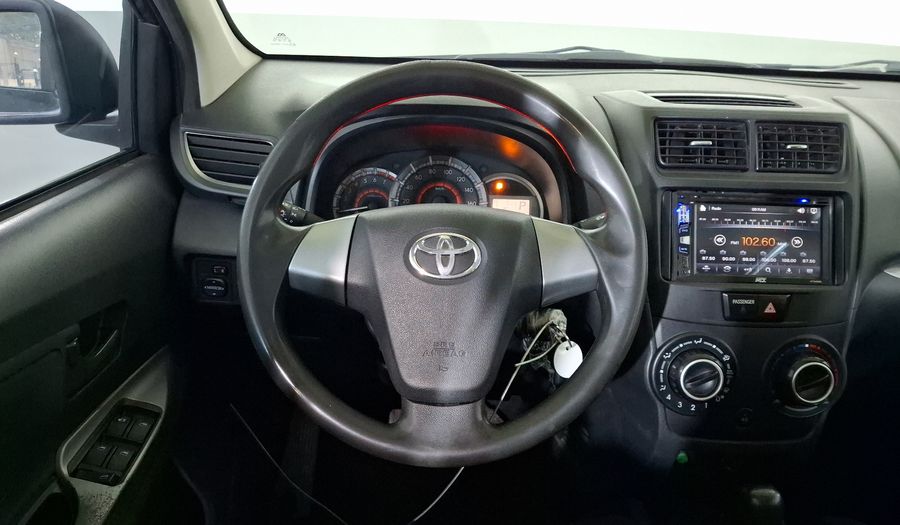 Toyota Avanza 1.5 PREMIUM AT Minivan 2016