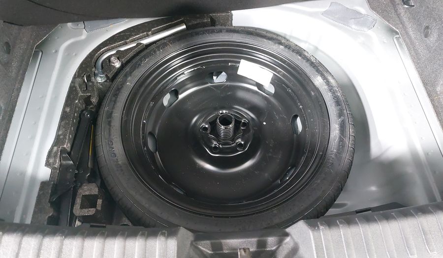 Seat Leon 1.4 STYLE AUTO Hatchback 2024