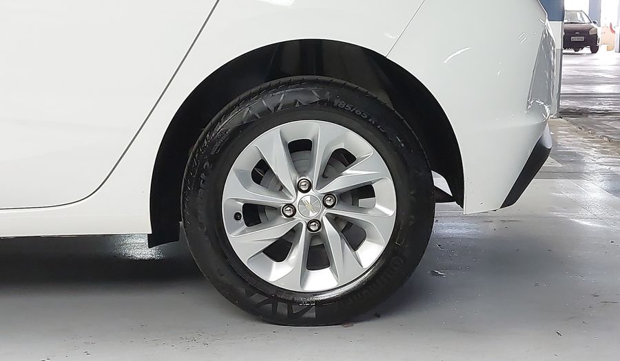 Chevrolet Onix TURBO FLEX LTZ Hatchback 2021