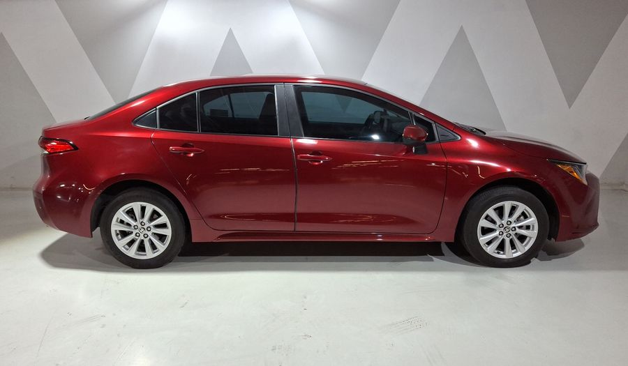 Toyota Corolla 2.0 LE CVT Sedan 2024