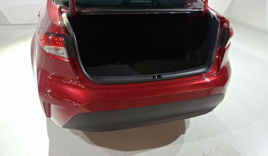 Toyota Corolla 2.0 LE CVT Sedan 2024