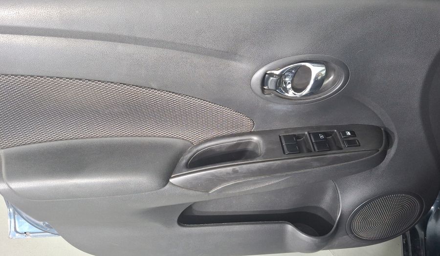 Nissan Versa 1.6 ADVANCE AUTO Sedan 2017
