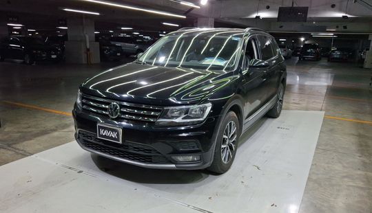 Volkswagen • Tiguan