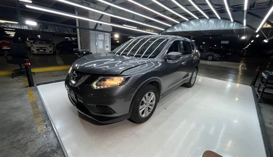 Nissan • X-Trail