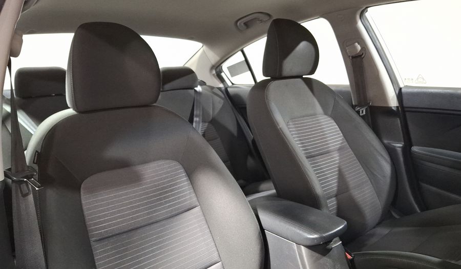 Kia Forte 2.0 EX MT Sedan 2017