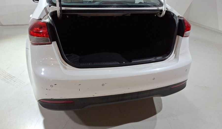 Kia Forte 2.0 EX MT Sedan 2017