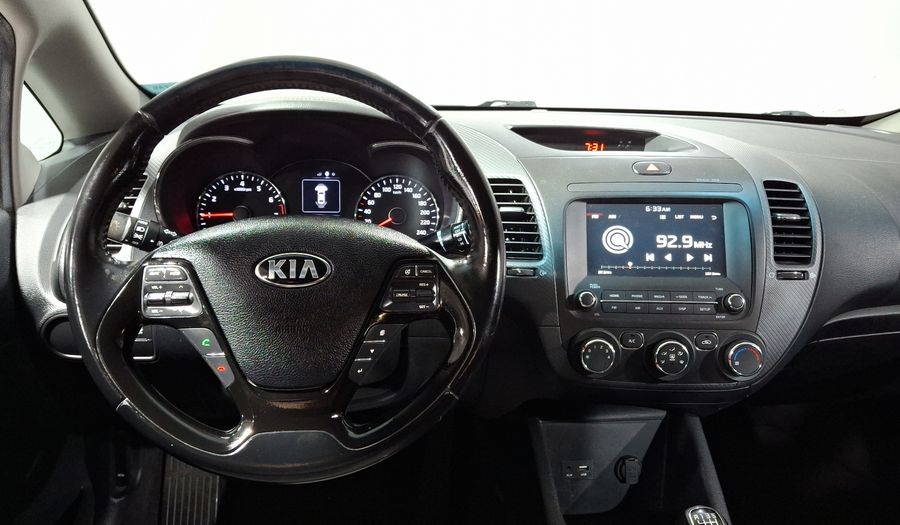 Kia Forte 2.0 EX MT Sedan 2017
