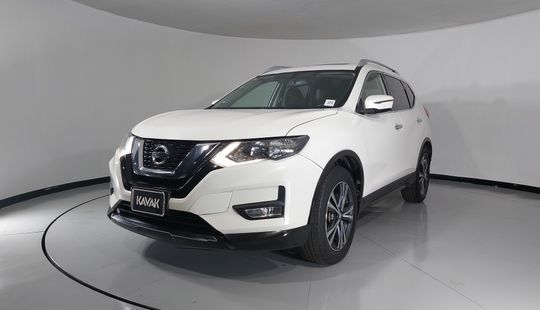 Nissan • X-Trail