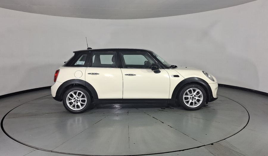 Mini Cooper 1.5 COOPER PEPPER AT Hatchback 2015