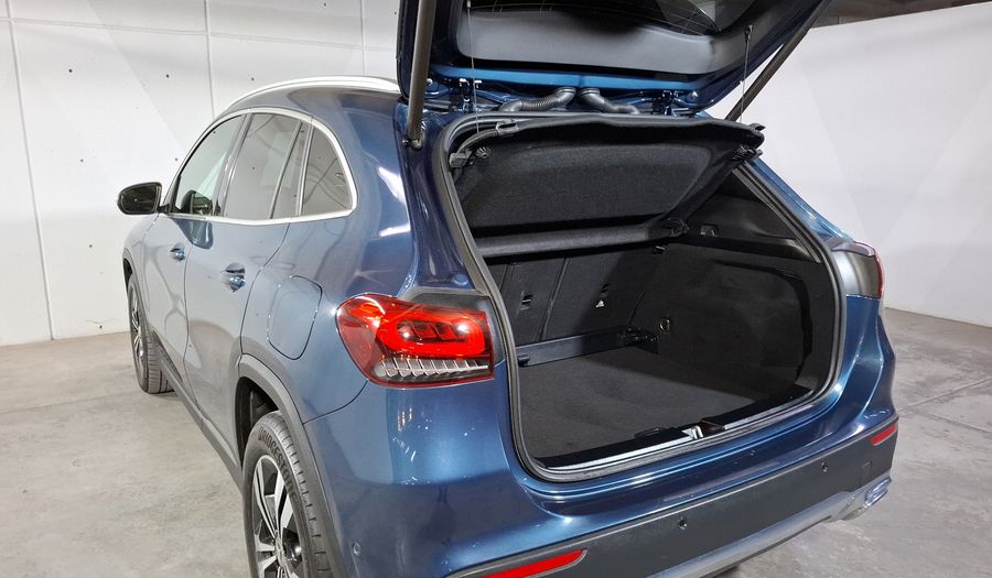 Mercedes Benz Clase Cla 1.3 CLA 200 PROGRESSIVE DCT Coupe 2023