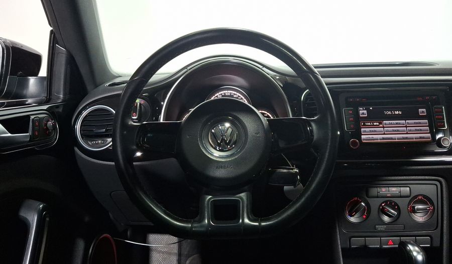 Volkswagen Beetle 2.5 SPORT TIPTRONIC Hatchback 2013