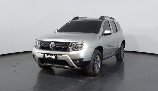 Renault • Duster