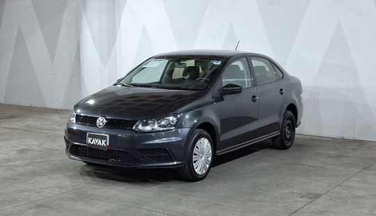 Volkswagen • Vento