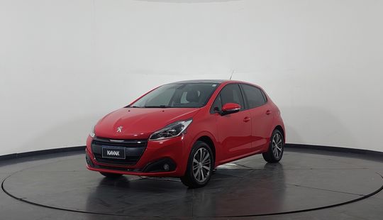 Peugeot • 208