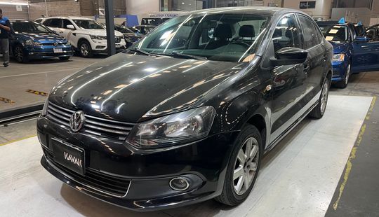 Volkswagen • Vento