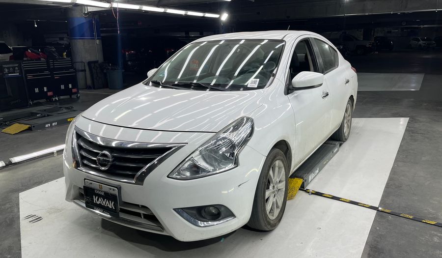 Nissan Versa 1.6 ADVANCE TA AC Sedan 2016