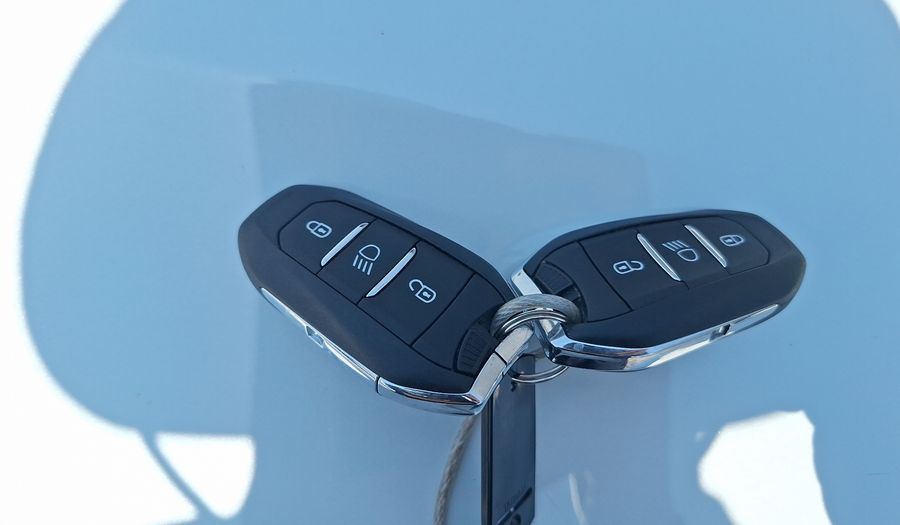 Peugeot 208 1.2 PURETECH 130 HP AUTO GT Hatchback 2022