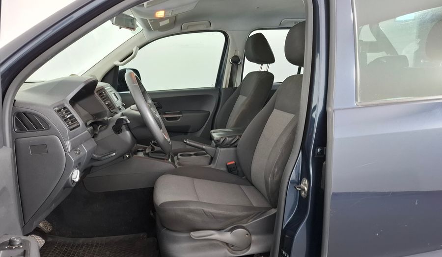 Volkswagen Amarok 2.0 TDI 140CV TRENDLINE 4X2 Pickup 2017