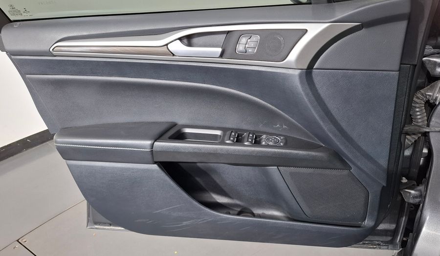 Ford Mondeo 2.0 SEL AUTO Sedan 2019