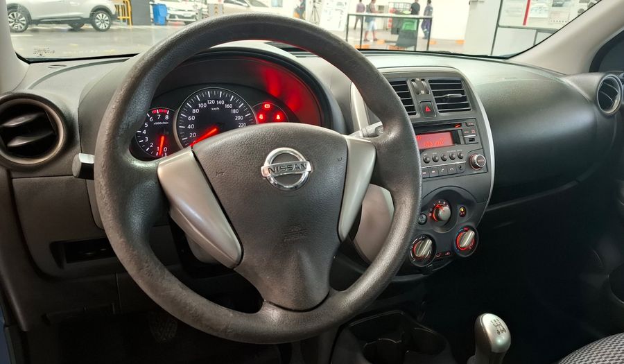 Nissan March 1.6 ACTIVE Hatchback 2017