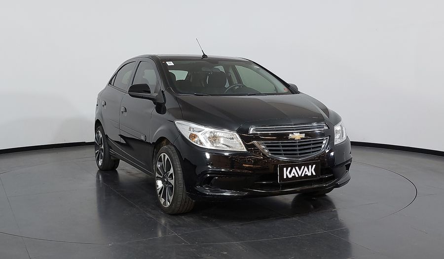 Chevrolet Onix 1.4 SPE/4 LT Hatchback 2016
