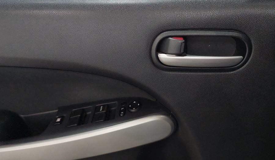 Mazda 2 1.5 TOURING TM Hatchback 2012