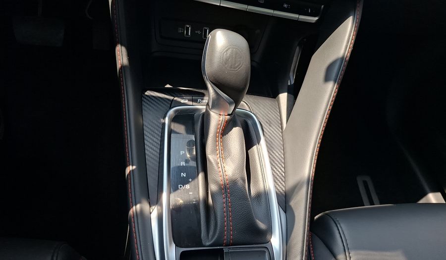 Mg Zx 1.3T AUTO TROPHY Suv 2022