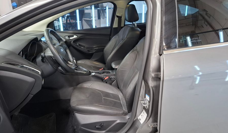 Ford Focus Iii 2.0 TITANIUM POWERSHIFT Hatchback 2016