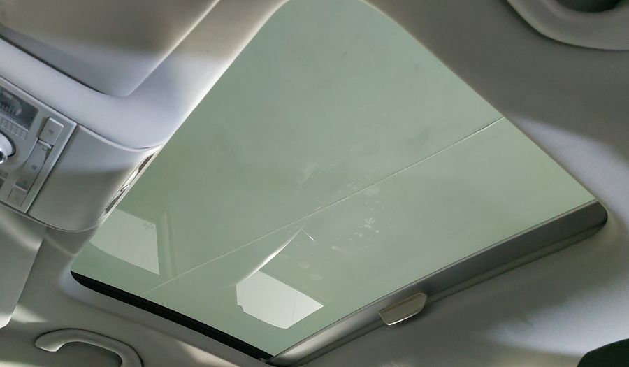 Volkswagen Polo 1.2 HIGHLINE MT Hatchback 2014