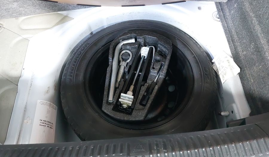 Volkswagen Polo 1.2 HIGHLINE MT Hatchback 2014