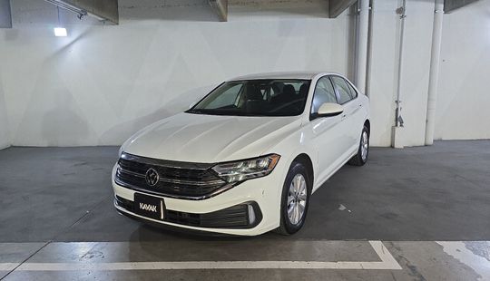 Volkswagen • Jetta