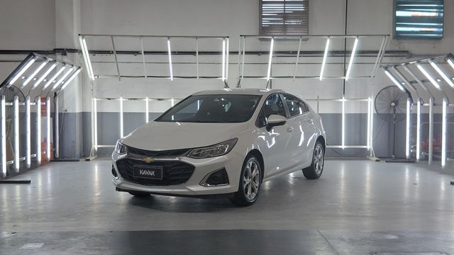 Chevrolet Cruze II 1.4 LT AUTO