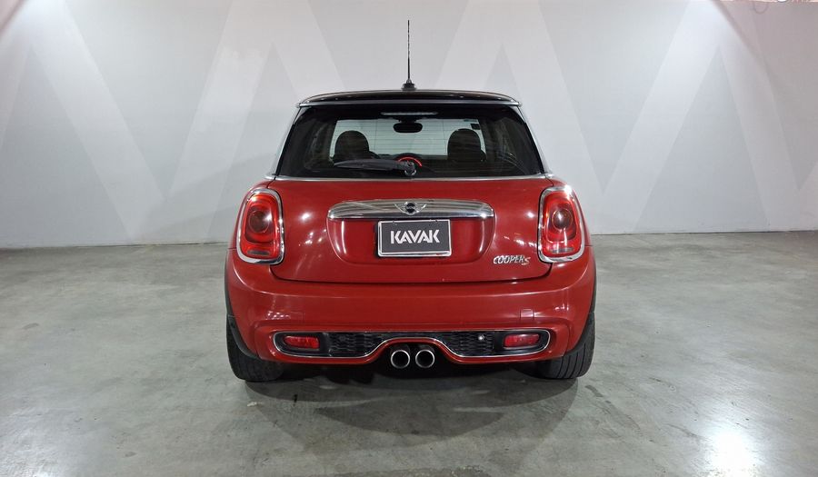 Mini Cooper S 2.0 COOPER CHILI AT Hatchback 2016