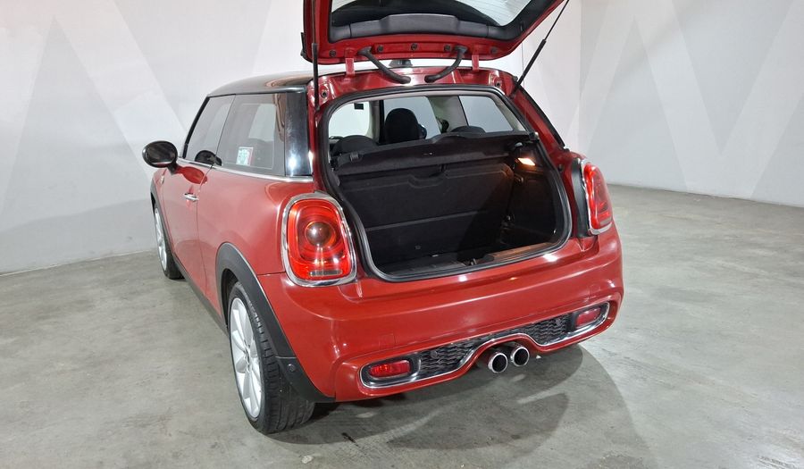 Mini Cooper S 2.0 COOPER CHILI AT Hatchback 2016
