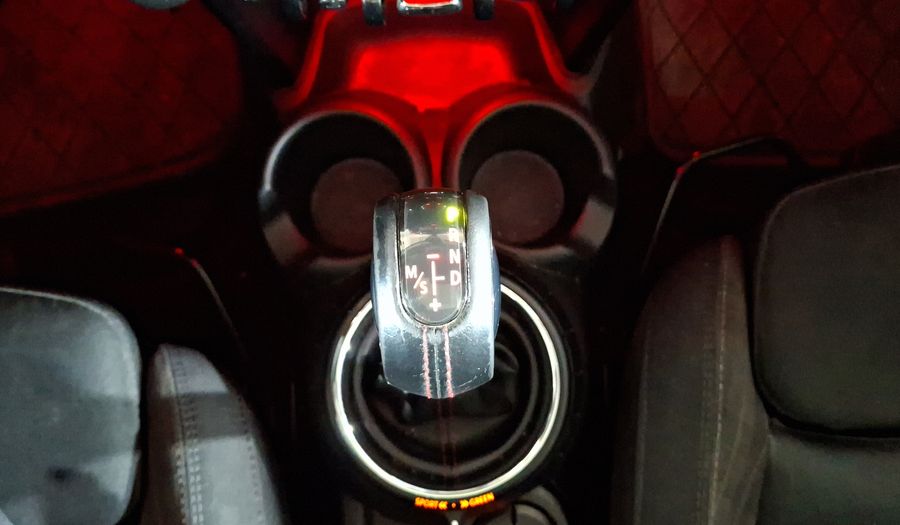 Mini Cooper S 2.0 COOPER CHILI AT Hatchback 2016