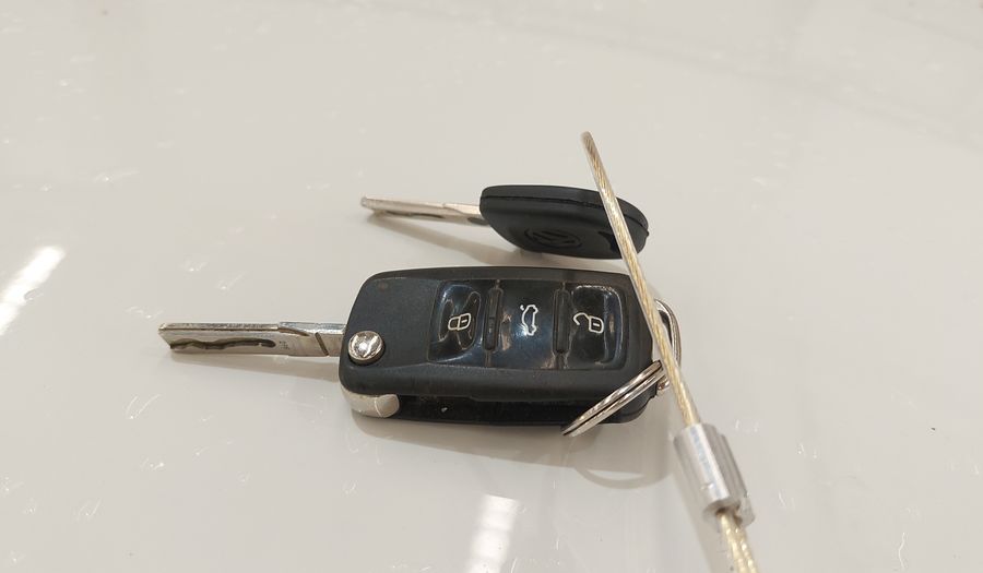 Volkswagen Up 1.0 12V E-FLEX HIGH UP! I-MOTION Hatchback 2015