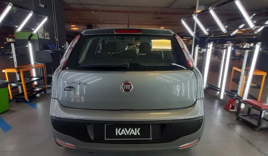 Fiat Punto 1.4 ATTRACTIVE 5P Hatchback 2015