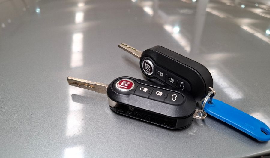 Fiat Punto 1.4 ATTRACTIVE 5P Hatchback 2015