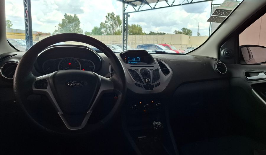 Ford Ka 1.5 SEL Hatchback 2016