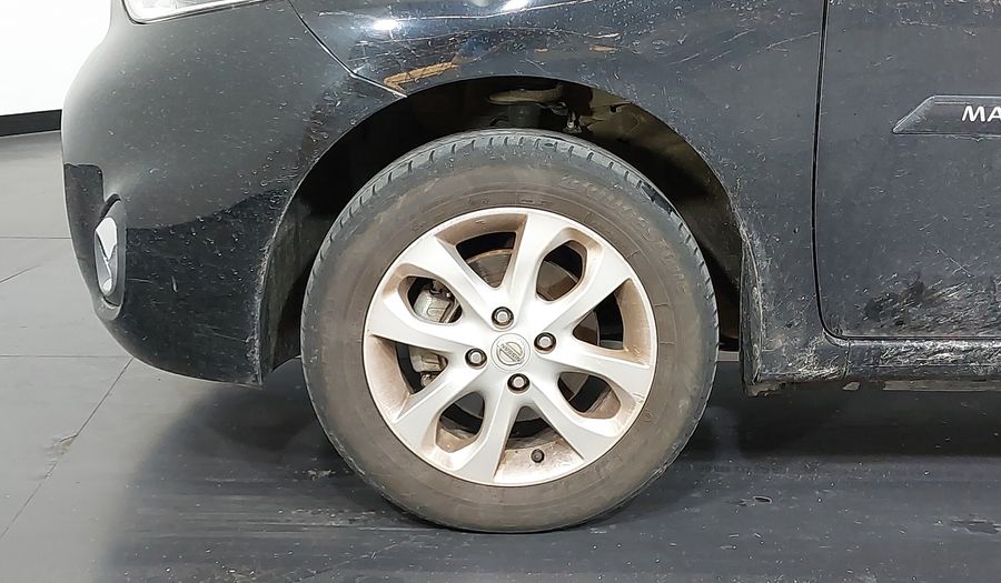 Nissan March 1.0 SV Hatchback 2017