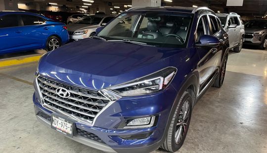 Hyundai • Tucson